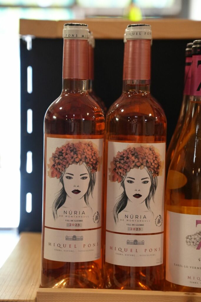 Vins rosats a El Bocamoll, fotografia de MontsenyWebs
