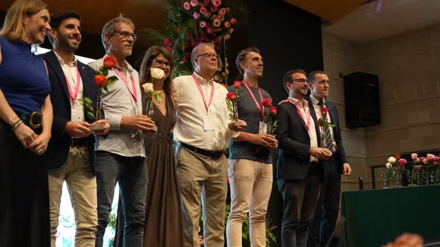 Publicació a xarxes socials de Viles Florides gestionada per MontsenyWebs